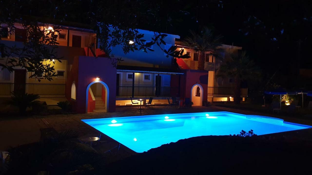 Elite Corfu - Adults Friendly